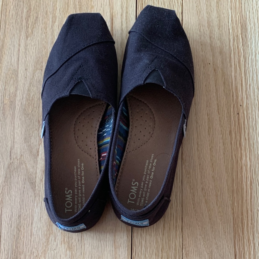 TOMS Classic Black Slip-Ons